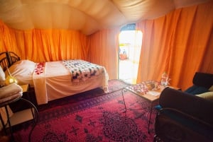 Marrakechista: Zagoran 2 päivän aavikkosafari ruoan ja leirin kanssa