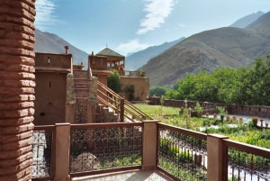 マラケシュから：アトラス山脈とアガファイ砂漠への日帰り旅行