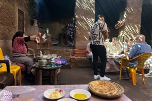 Von Marrakesch: Private Tagestour ins Atlasgebirge {5 Täler}