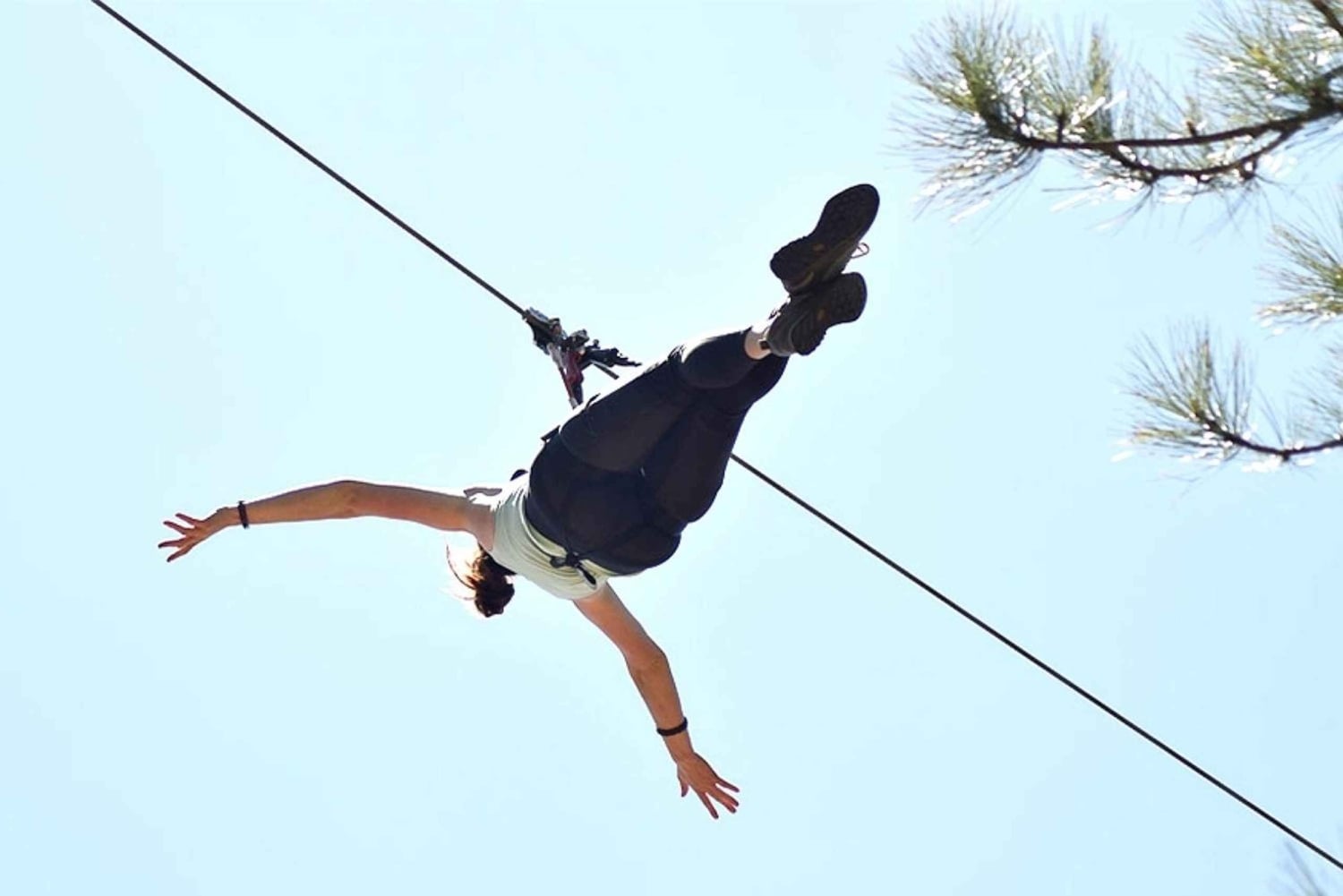 Från Marrakesh: Zip-line i Atlasbergen och vandring