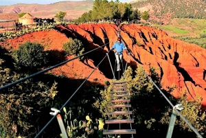 Från Marrakesh: Zip-line i Atlasbergen och vandring
