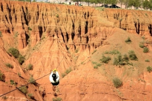 Från Marrakesh: Zip-line i Atlasbergen och vandring