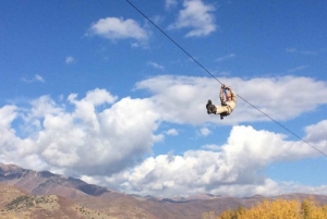 Von Marrakesch aus: Zip-Line im Atlasgebirge & Wanderung