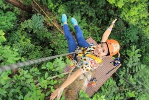 Från Marrakesh: Zip-line i Atlasbergen och vandring