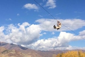 Från Marrakesh: Zip-line i Atlasbergen och vandring