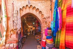 From Taghazout or Agadir: Marrakech and Essaouira 2-Day Trip