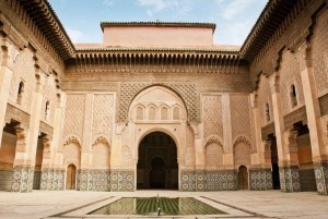 Von Taghazout oder Agadir aus: Geführter Tagesausflug nach Marrakech