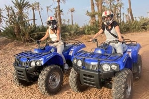 Marrakech : Excursion dans le désert d'Agafay en quad, à dos de chameau et au bord de la piscine avec déjeuner