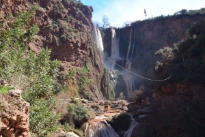 Excursion d'une journée aux cascades d'Ouzoud et promenade en bateau au départ de Marrakech