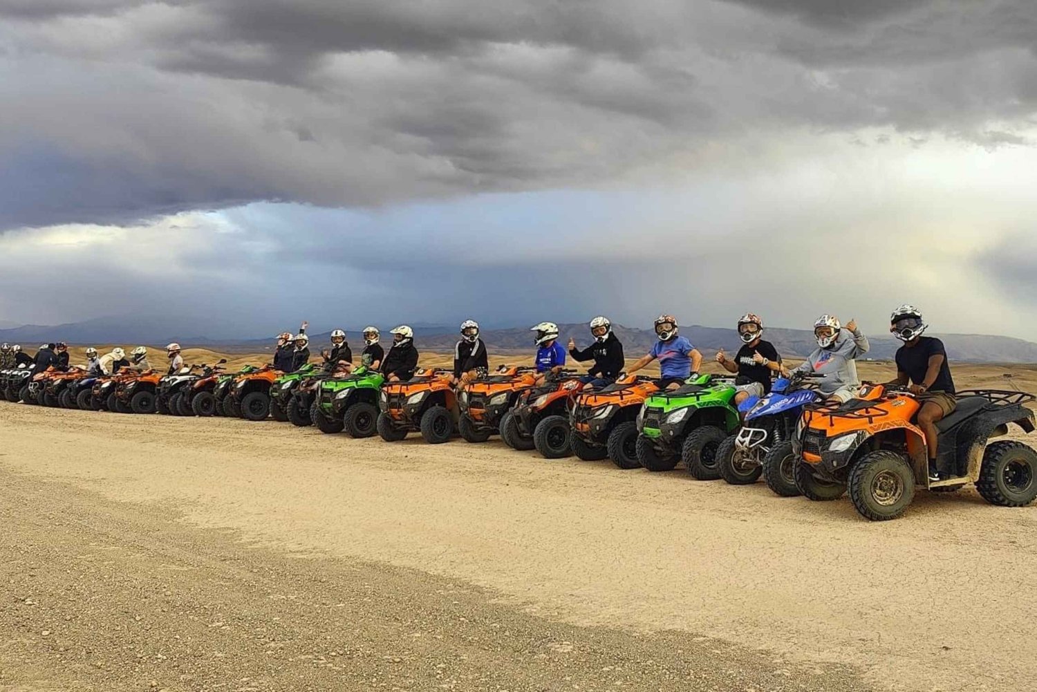 Medio día en quad por el desierto de Agafay