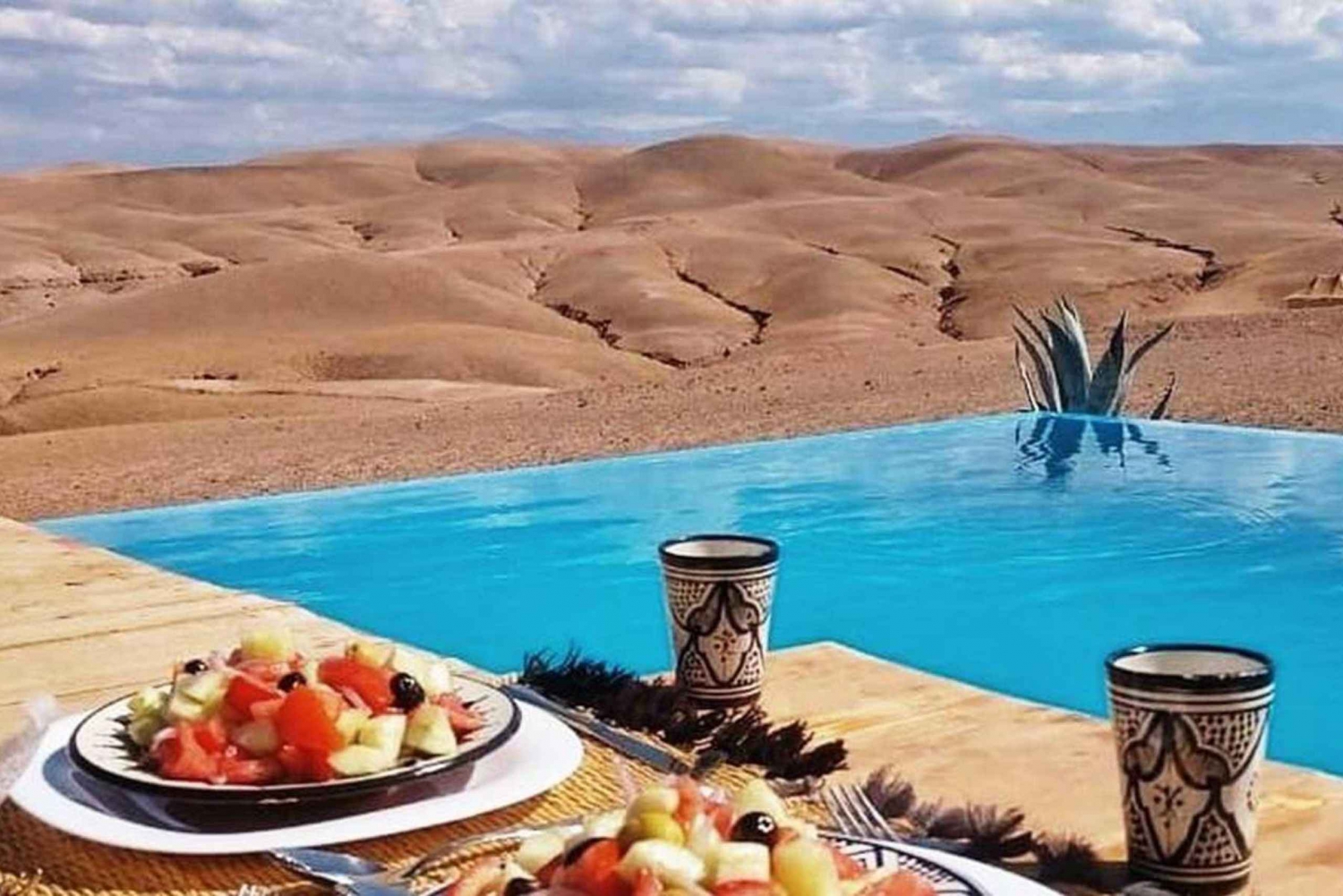 Lunch in agafay desert with transfers