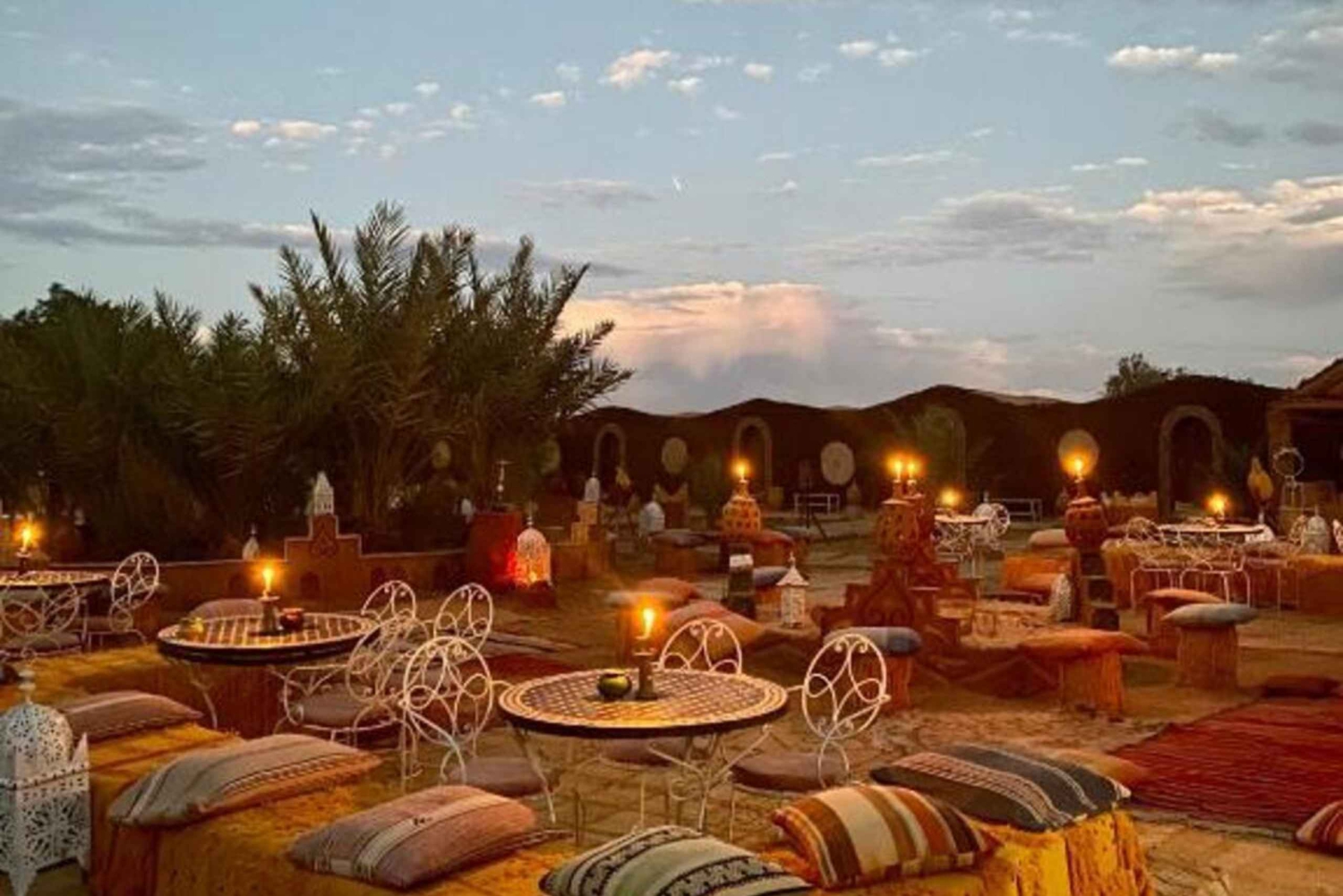 Cena mágica bajo las estrellas con paseo en camello y quad