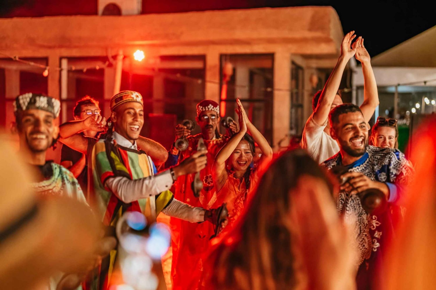 Magisches Silvesterdinner in der Agafay-Wüste mit Übernachtung