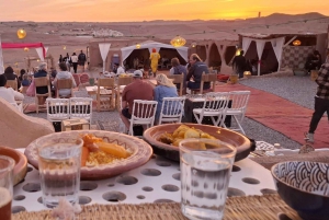 1 nocna wycieczka po pustyni Agafay z przejażdżką na wielbłądzie i pokazem kolacji