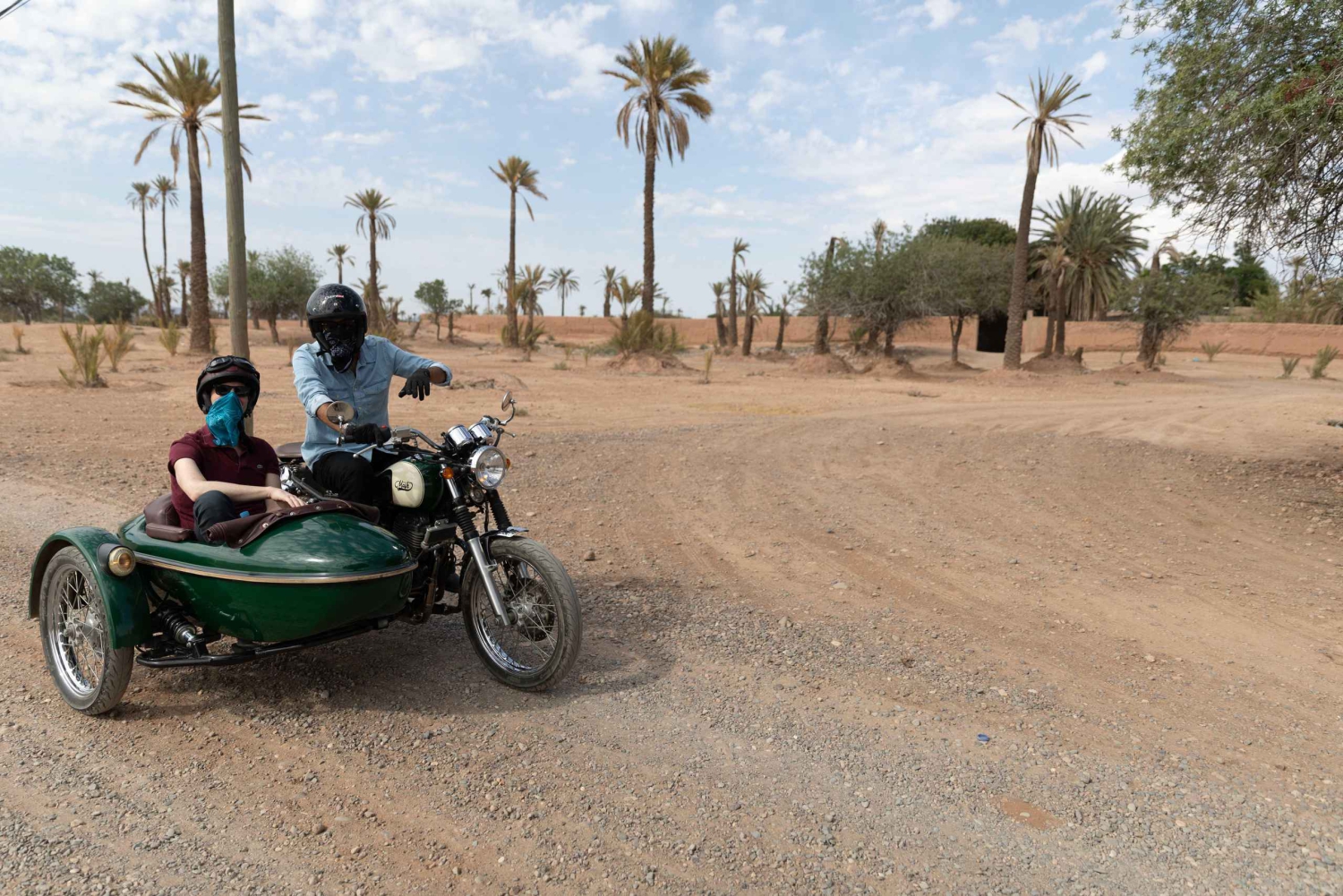 Marrakech : 3 heures hors des sentiers battus en side-car privé