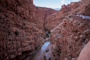 Marraquexe: Excursão de luxo de 4 dias ao deserto para Fes via Merzouga