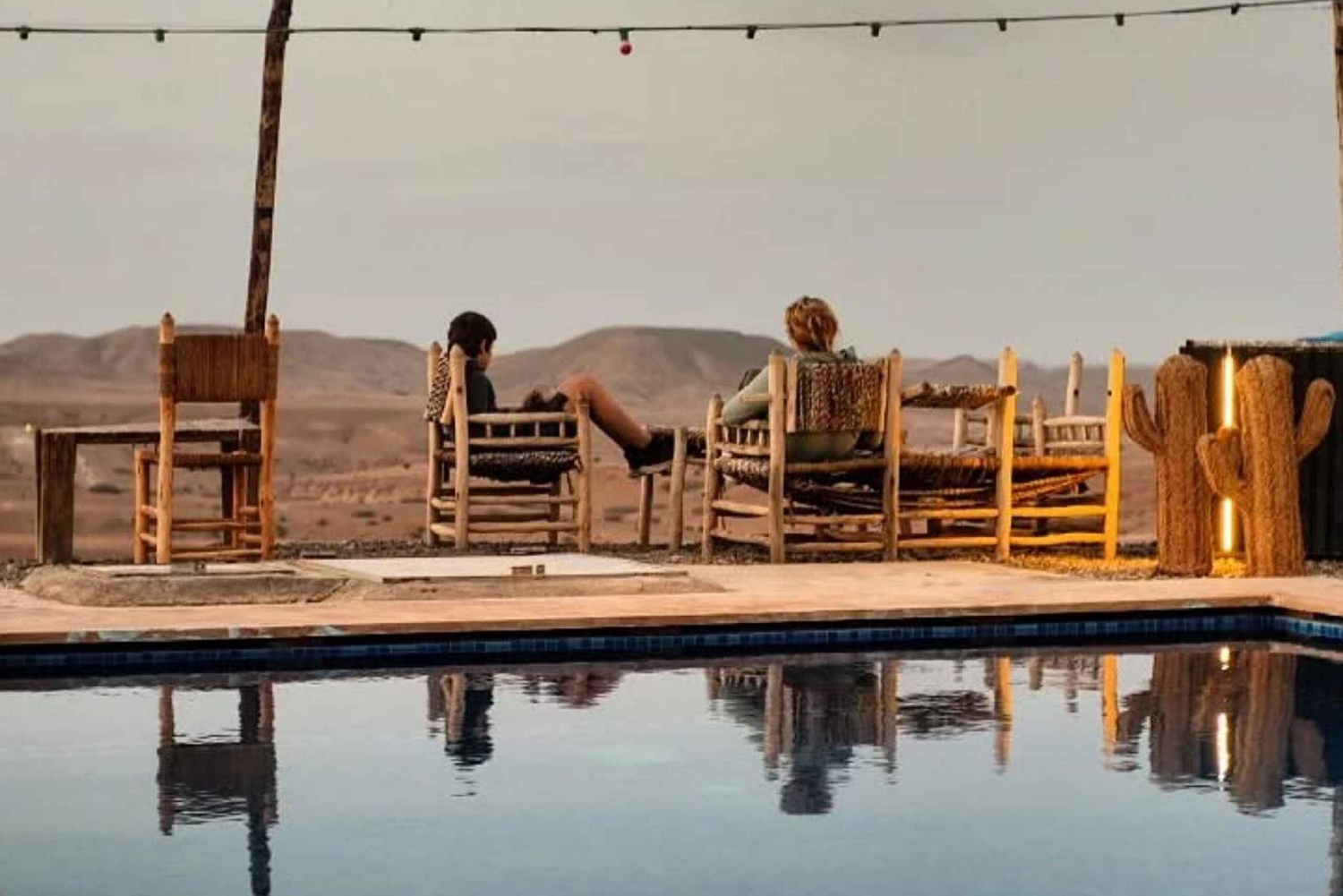 Marrakech : Balade en chameau et en quad dans le désert d'Agafay, avec dîner-spectacle.