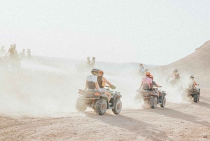 Marrakech : Balade en chameau et en quad dans le désert d'Agafay, avec dîner-spectacle.