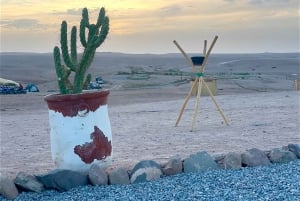 Marrakech: Agafay ørkenmiddag, kamelridning og show