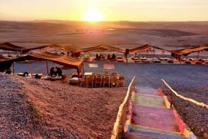 Marrakech: paseos en camello por el desierto de Agafay, cena y espectáculo de fuego