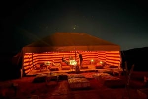 Marrakech: Agafay Desert Dinner Show mit Kamelritt bei Sonnenuntergang