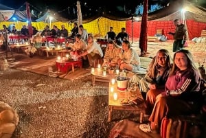 Marrakech : Dîner dans le désert d'Agafay avec balade à dos de chameau, quad et piscine