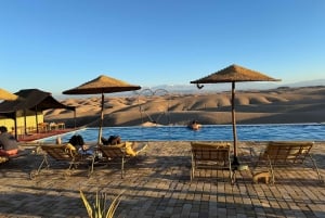 Marrakech : Escapade dans le désert d'Agafay avec piscine et déjeuner