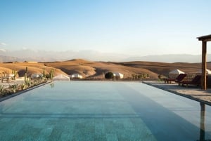 Marrakech: Agafay Desert Inara Camp Zwembad Dagpas met Diner