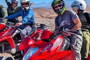 Marrakesh: ATV, kamelridning, middag og show i Agafay-ørkenen