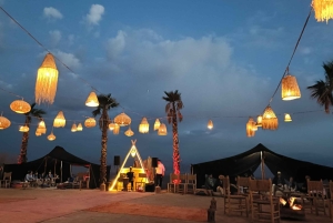 Marrakesh: ATV, kamelridning, middag og show i Agafay-ørkenen