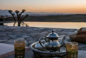 Marrakech: Excursión en quad por el desierto de Agafay con cena y espectáculo