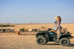 Marrakech: Excursión en quad por el desierto de Agafay con cena y espectáculo