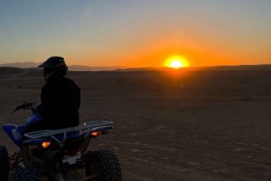 Marrakech: Agafay Desert Quad Biking Tour with Dinner & Show