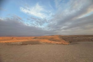 Marrakech: Agafay Desert Quad Biking Tour with Dinner & Show