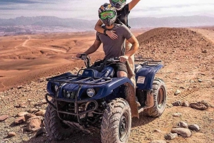 Marraquexe: quadriciclo no deserto de Agafay, passeio de camelo e jantar com espetáculo