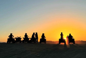 Marraquexe: quadriciclo no deserto de Agafay, passeio de camelo e jantar com espetáculo