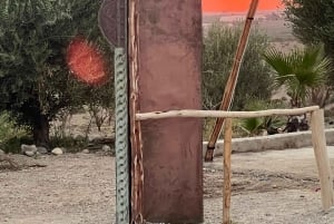 Marrakech: quad- en kameelritten in de Agafay-woestijn, diner en show