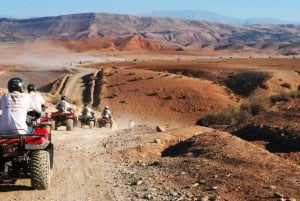 Marrakech: Agafay-woestijn Quad & kamelenritten met dinershow