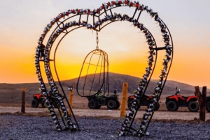 Marraquexe: Agafay Desert Quad & Camel Rides with Dinner Show