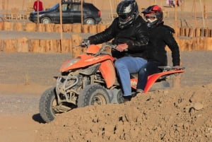 Marrakech: Agafay-woestijn Quad & kamelenritten met dinershow