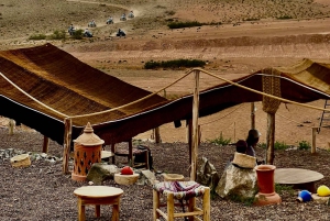 Marrakech : balade en quad et à dos de chameau dans le désert d'Agafay avec dîner-spectacle