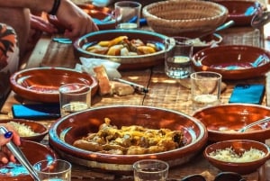 Marrakech: Agafay-ørkenen på quadbike og kameltur med middagsforestilling