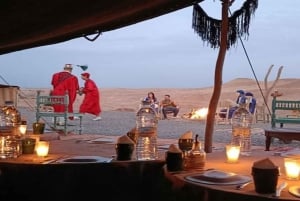 Marrakech : balade en quad et à dos de chameau dans le désert d'Agafay avec dîner-spectacle