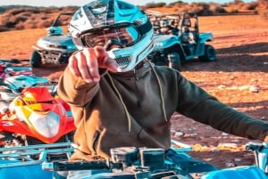 Marrakech : balade en quad et à dos de chameau dans le désert d'Agafay avec dîner-spectacle