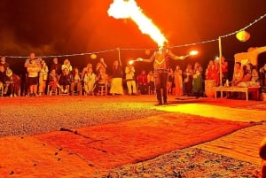 Marrakech: Agafay-ørkenen på quad og kameltur med middagsforestilling