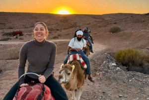 Marraquexe: passeios de moto-quatro e camelo no deserto de Agafay com espetáculo e jantar