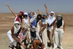 Марракеш: поездка на квадроциклах и верблюдах по пустыне Агафай с ужином и шоу