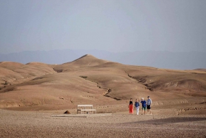 Marrakech: Quad- eller kameltur i Agafay-ørkenen med middagsshow