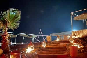 Marrakech: Teltta, illallinen, show & uima-allas.