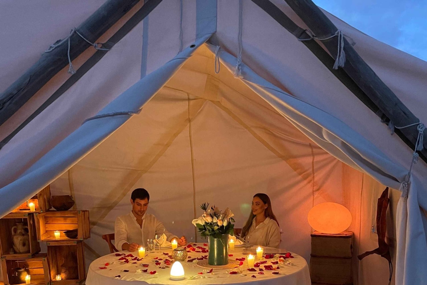 Marrakech: Agafayn aavikon romanttinen kosinta ja illallinen